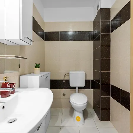 Lovely In With Wifi Apartment Brodarica (Sibenik-Knin)