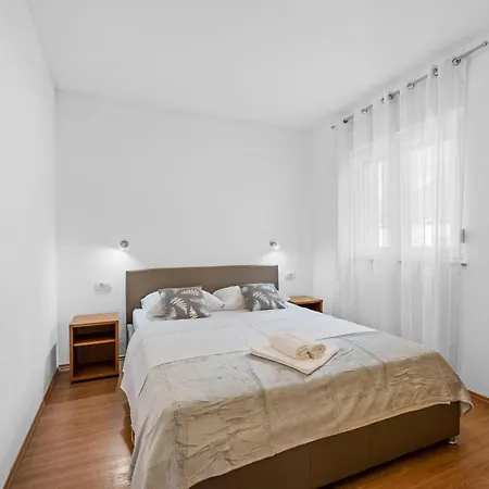 Appartement Lovely In With Wifi *