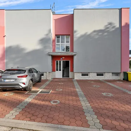 Lovely In With Wifi *