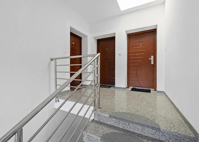 Lovely In With Wifi * Brodarica (Sibenik-Knin)